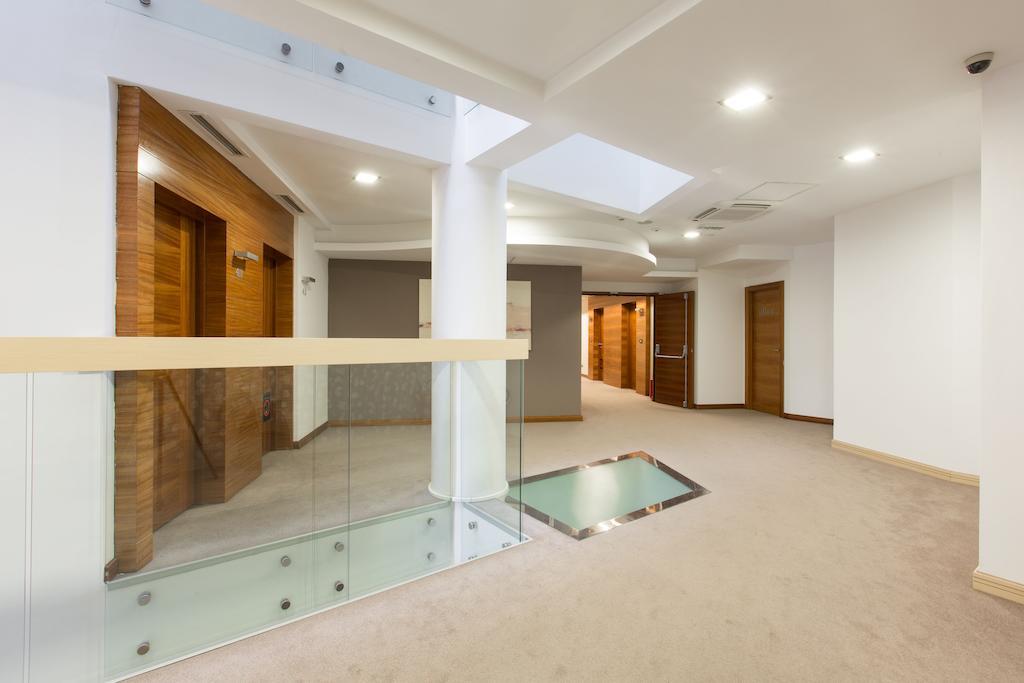Garni Hotel Centar โนวีซาด ภายนอก รูปภาพ